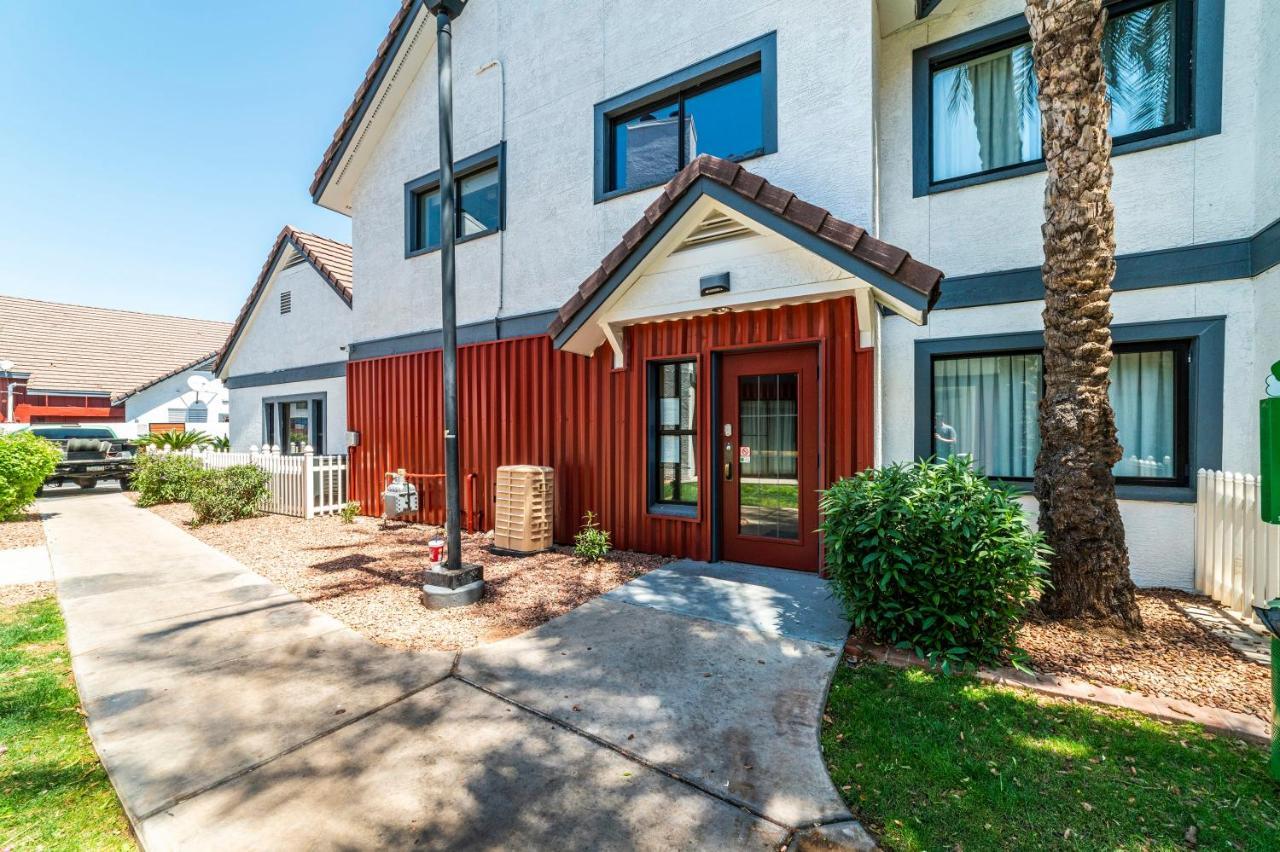 Metro Phx Studio Queen Sleeps 4 Heated Pool ฟีนิกซ์ ภายนอก รูปภาพ